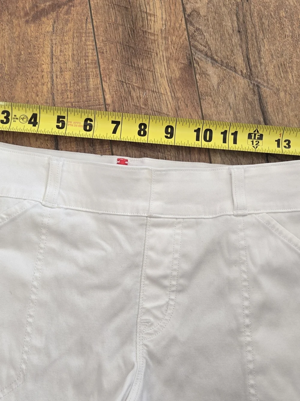 SPANX White Casual Stretch Pull On Shorts
